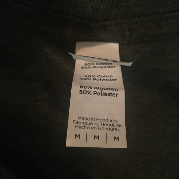 Line Babe tee shirt size medium - Picture 3 of 3